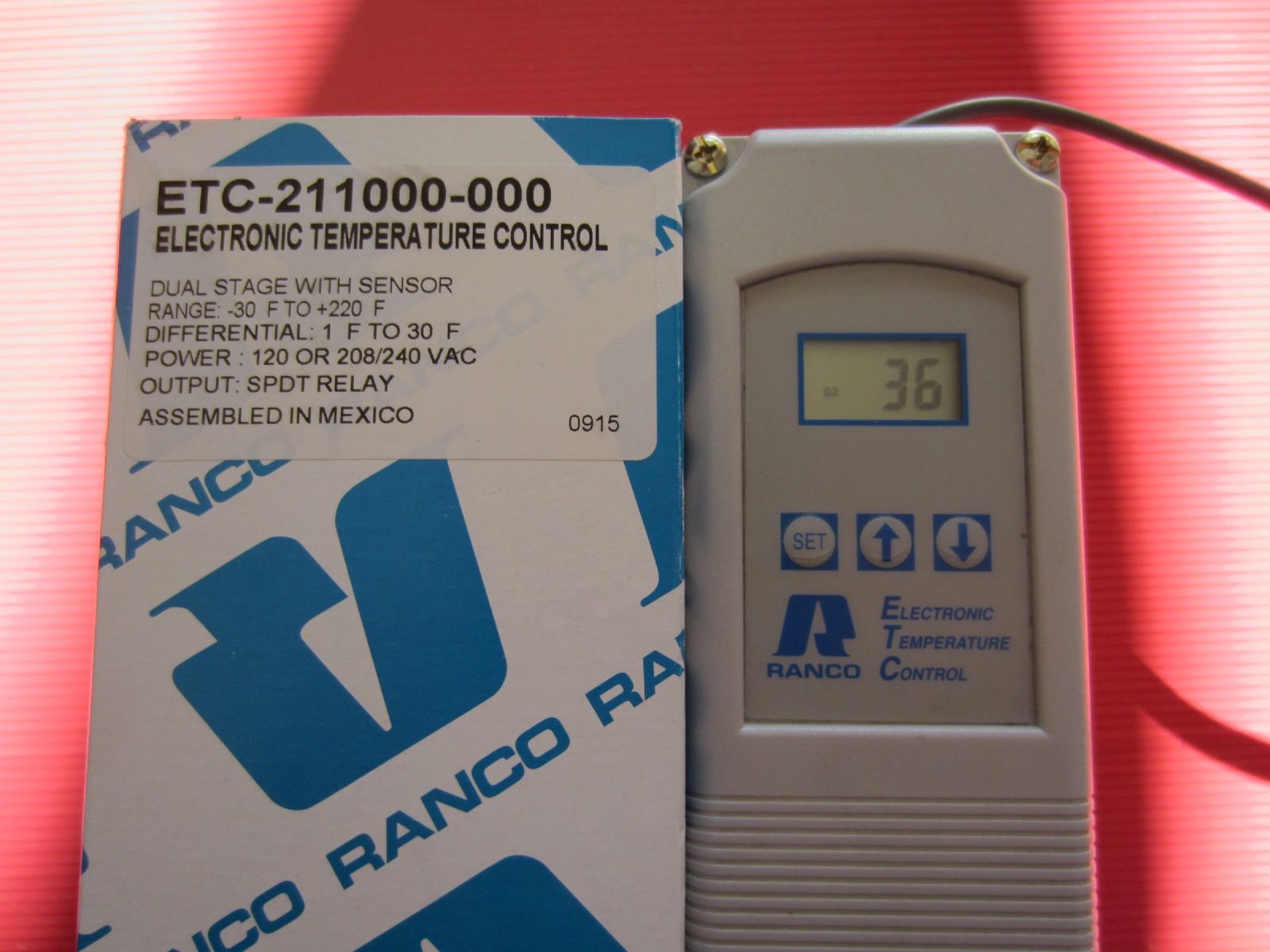 Ranco Digital Temperature Control: ETC-211000-000