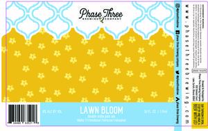 Lawn Bloom 